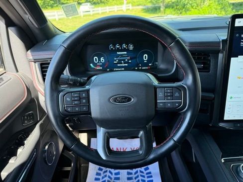 Certified 2022 Ford Expedition Max Limited image 22