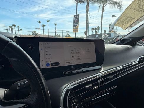 Used 2023 Toyota Mirai w/ Advanced Technology Package RWD image 21
