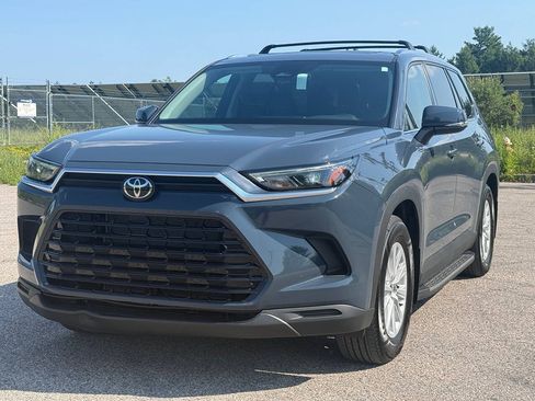 Used 2026 Toyota Grand Highlander AWD Hybrid image 1