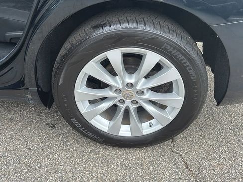 Used 2013 Toyota Venza LE w/ LE Convenience Pkg FWD image 23