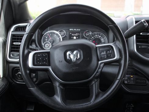Used 2022 RAM 2500 Big Horn image 18