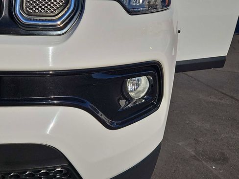 Used 2022 Jeep Compass Limited image 11