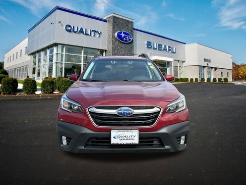 Used 2021 Subaru Outback Premium image 6