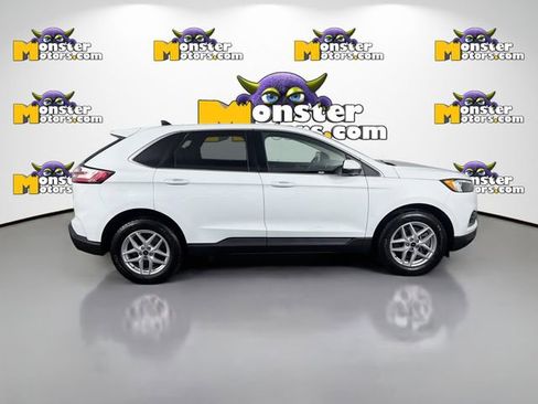 Used 2024 Ford Edge SEL w/ Convenience Package AWD/4WD image 4