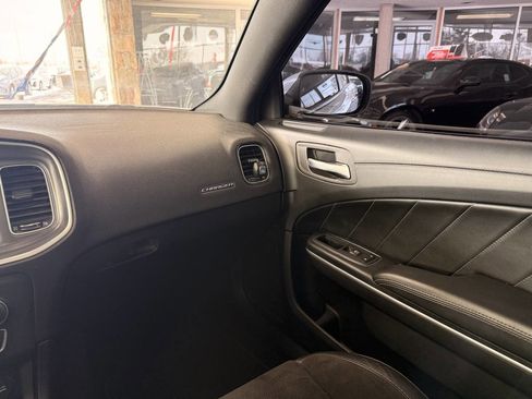 Used 2019 Dodge Charger Scat Pack w/ Dynamics Package image 46