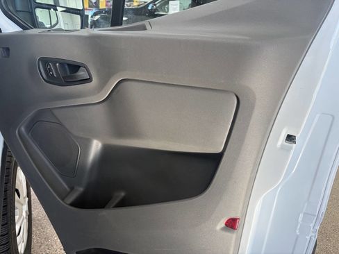 Used 2024 Ford Transit 250 Low Roof w/ Exterior Upgrade Package image 26