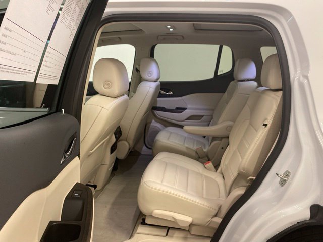 Used 2023 GMC Acadia Denali w/ Denali Technology Package AWD/4WD image 21