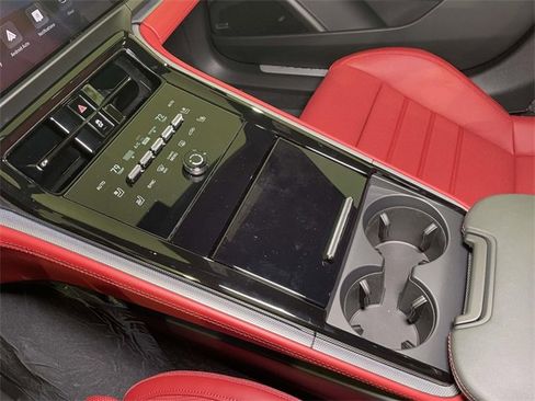 New 2026 Porsche Panamera 4 image 35