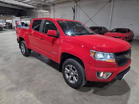 Used 2017 Chevrolet Colorado Z71 AWD/4WD image 18