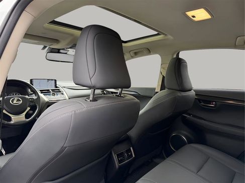 Used 2019 Lexus NX 300 AWD image 33