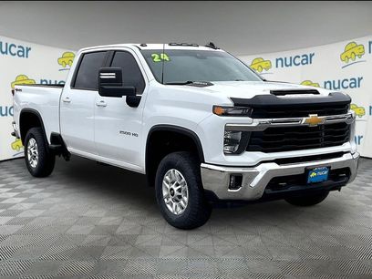Used 2024 Chevrolet Silverado 2500 LT w/ Convenience Package