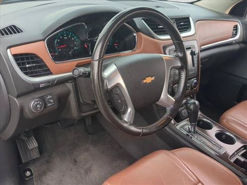 Used 2015 Chevrolet Traverse LT FWD image 10