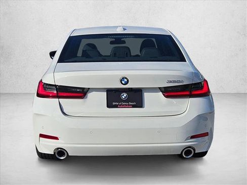 Used 2025 BMW 330i Sedan w/ Convenience Package image 7