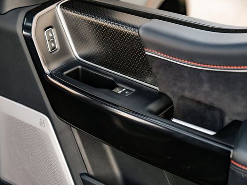 Used 2025 Ford F150 Raptor w/ Equipment Group 803A Raptor R image 95