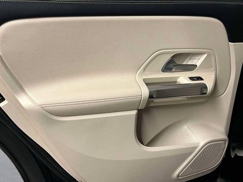 Certified 2021 Mercedes-Benz GLB 250 GLB 250 image 10