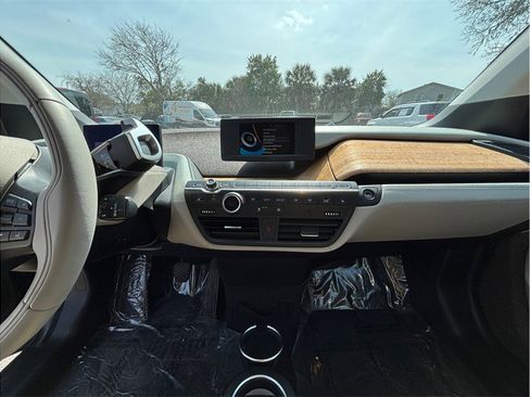 Used 2015 BMW i3 Range Extender Hatchback 4D image 11