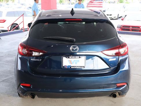 Used 2017 MAZDA MAZDA3 Sport FWD image 5