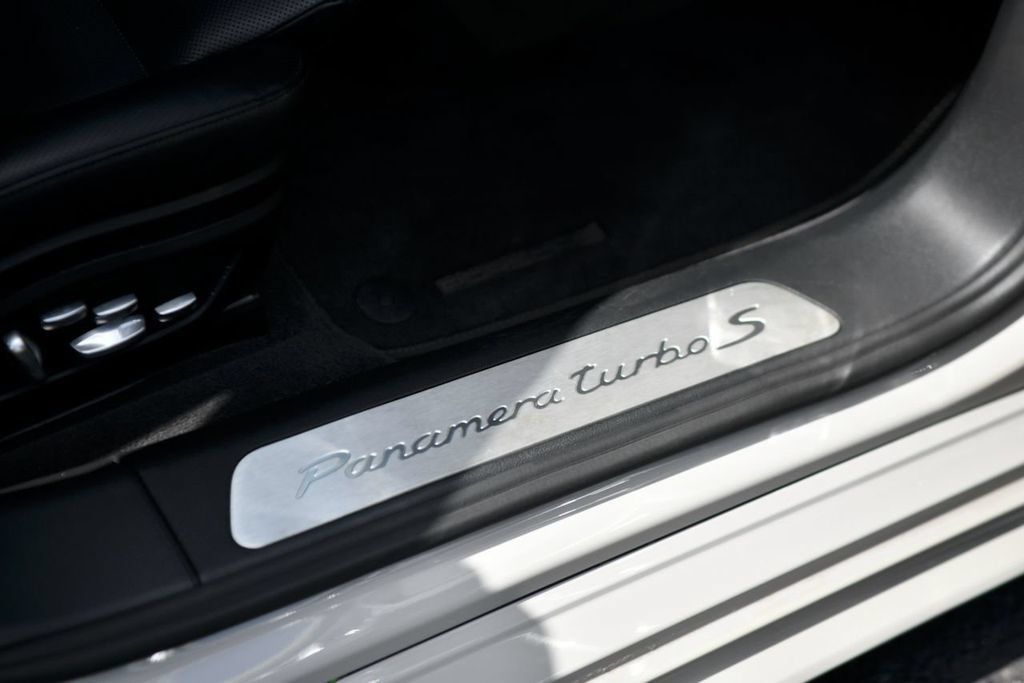 Used 2018 Porsche Panamera Turbo S AWD/4WD image 48