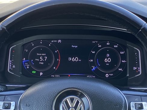 Used 2019 Volkswagen Tiguan SEL image 18