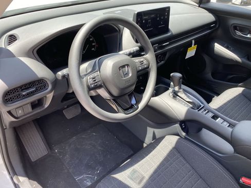 New 2026 Honda HR-V LX image 13