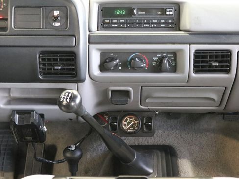 Used 1997 Ford F250 4x4 SuperCab Heavy Duty image 85