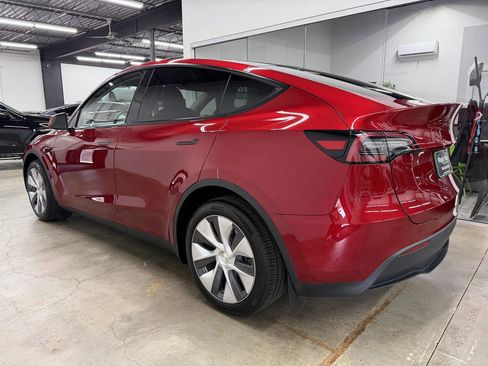 Used 2024 Tesla Model Y Long Range image 6