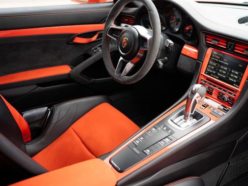 Used 2016 Porsche 911 GT3 RS RWD image 36
