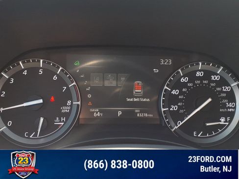 Used 2021 Toyota Highlander XLE AWD/4WD image 14