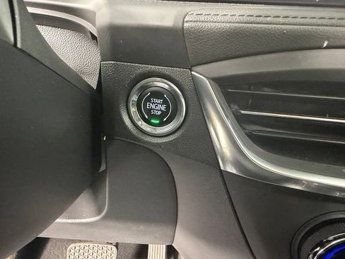 Used 2024 Buick Encore GX Preferred FWD image 21