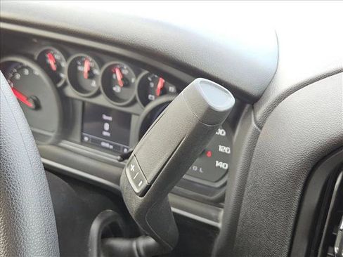 Used 2026 Chevrolet Silverado 1500 Custom RWD image 14