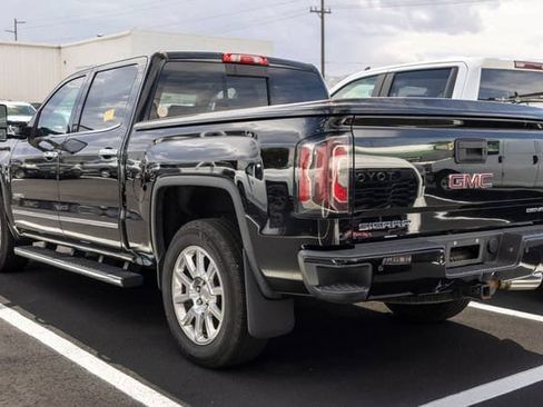Used 2016 GMC Sierra 1500 Denali AWD/4WD image 3