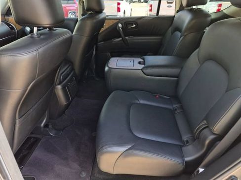 Used 2021 Nissan Armada SL w/ Captain's Chairs Package RWD image 10