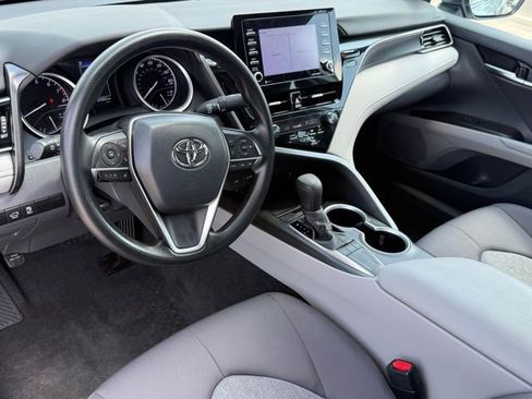 Used 2024 Toyota Camry LE w/ Convenience Package FWD image 11