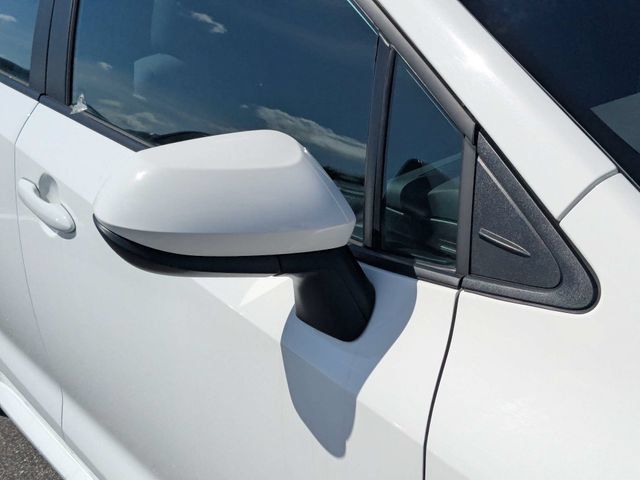 Used 2024 Toyota Corolla LE FWD image 10