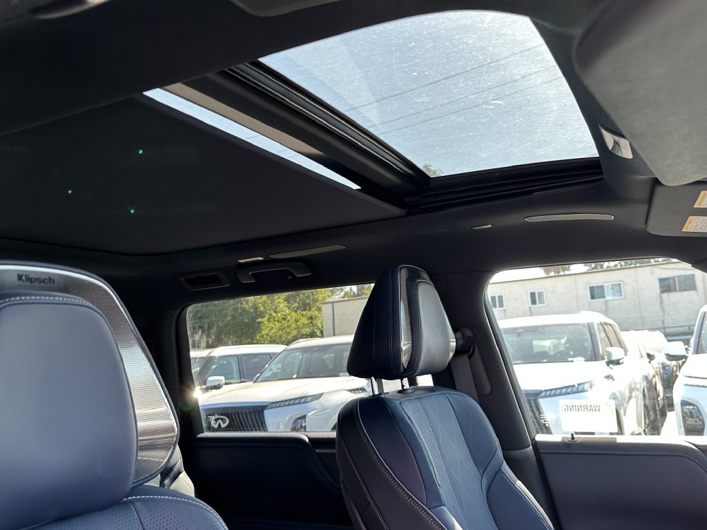 New 2027 INFINITI QX80 Sensory w/ Sport Exterior Package AWD/4WD image 16
