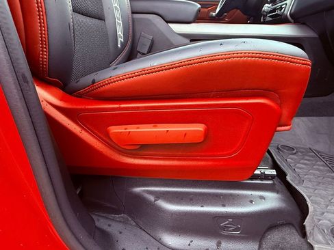 Used 2021 RAM 1500 Rebel image 14