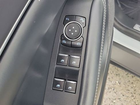Used 2022 Ford Mustang Mach-E Premium RWD image 23