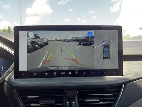 Used 2023 Ford Escape Platinum image 21