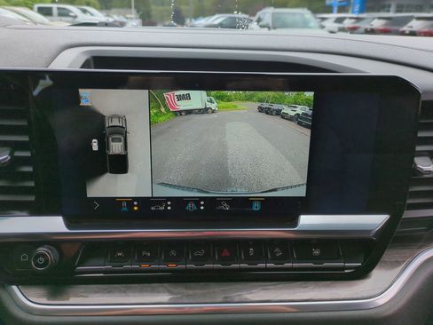 Certified 2022 Chevrolet Silverado 1500 LTZ w/ LTZ Premium Package image 14