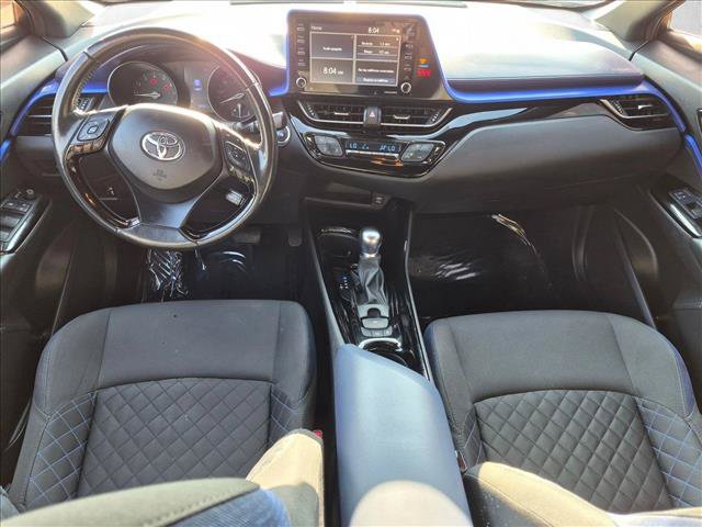 Used 2020 Toyota C-HR XLE FWD image 16