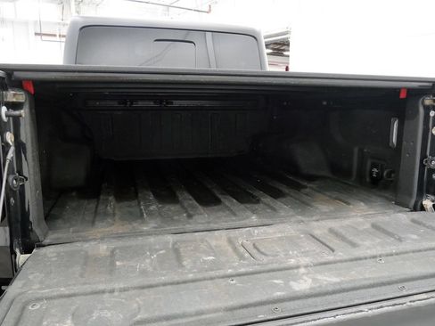 Used 2020 Jeep Gladiator Rubicon w/ Dual Top Group AWD/4WD image 39