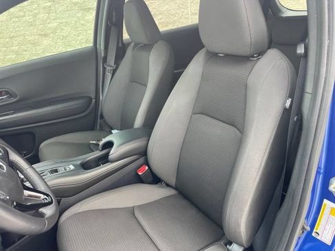 Used 2021 Honda HR-V Sport image 16