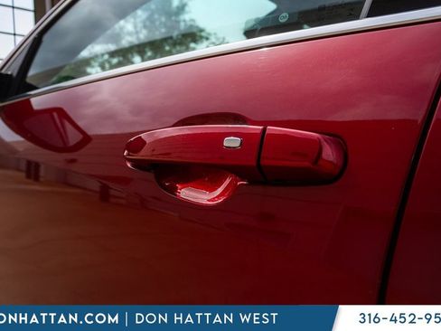 Used 2024 Chevrolet Malibu LT FWD image 37