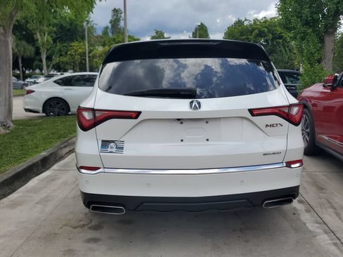 Used 2024 Acura MDX w/ Technology Package AWD/4WD image 7