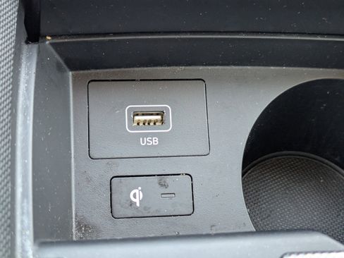 Used 2021 Hyundai Santa Fe SEL w/ Convenience Package image 23