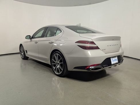 Used 2025 Genesis G70 2.5T AWD/4WD image 6