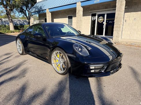 Used 2021 Porsche 911 Carrera S image 8