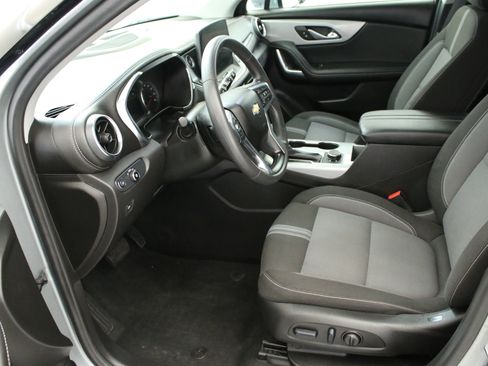 Used 2024 Chevrolet Blazer LT w/ Convenience Package AWD/4WD image 25