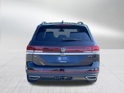 Certified 2024 Volkswagen Atlas SE w/ Black Wheel Package AWD/4WD image 6