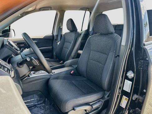 Used 2023 Honda Ridgeline Sport image 19